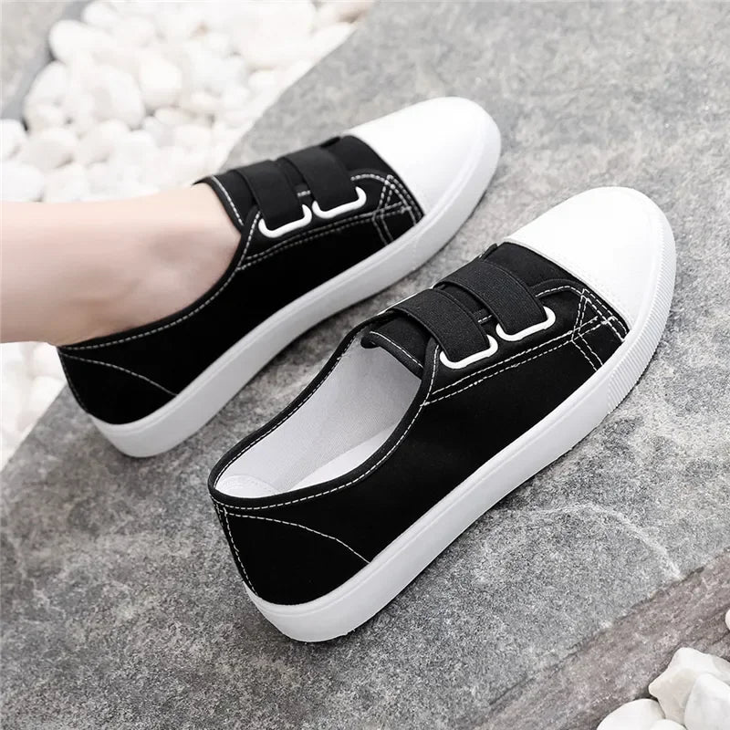 Buy Lady Classic Canvas Shoes | Round Toe