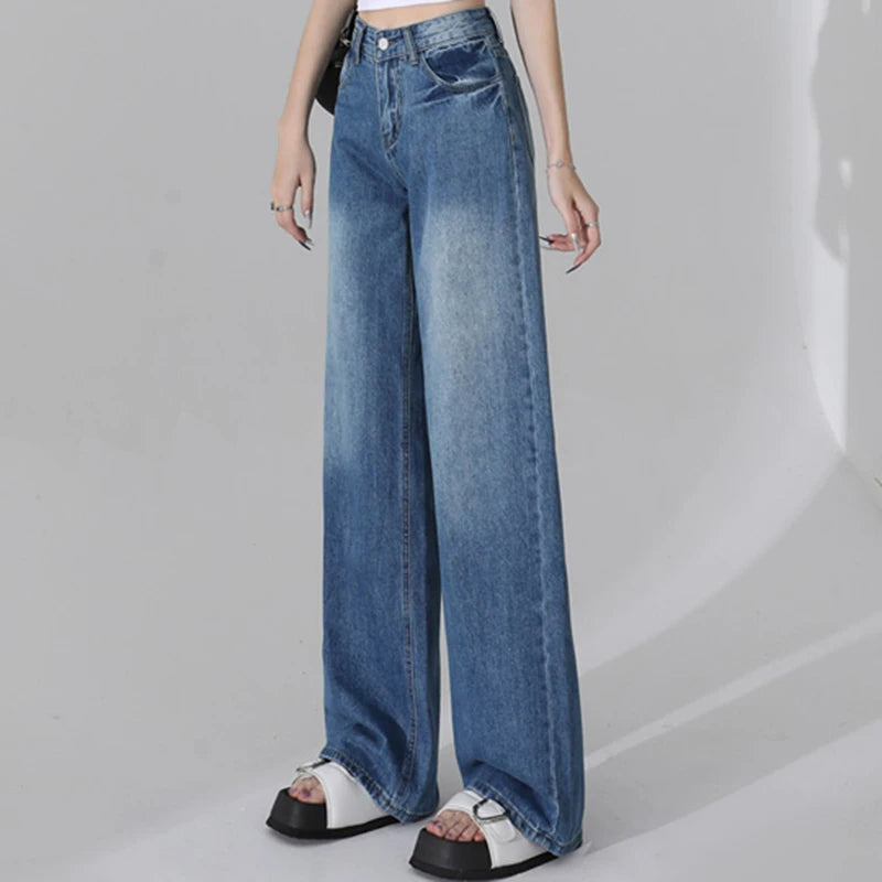 Women's High Waisted Denim | Straight Jeans