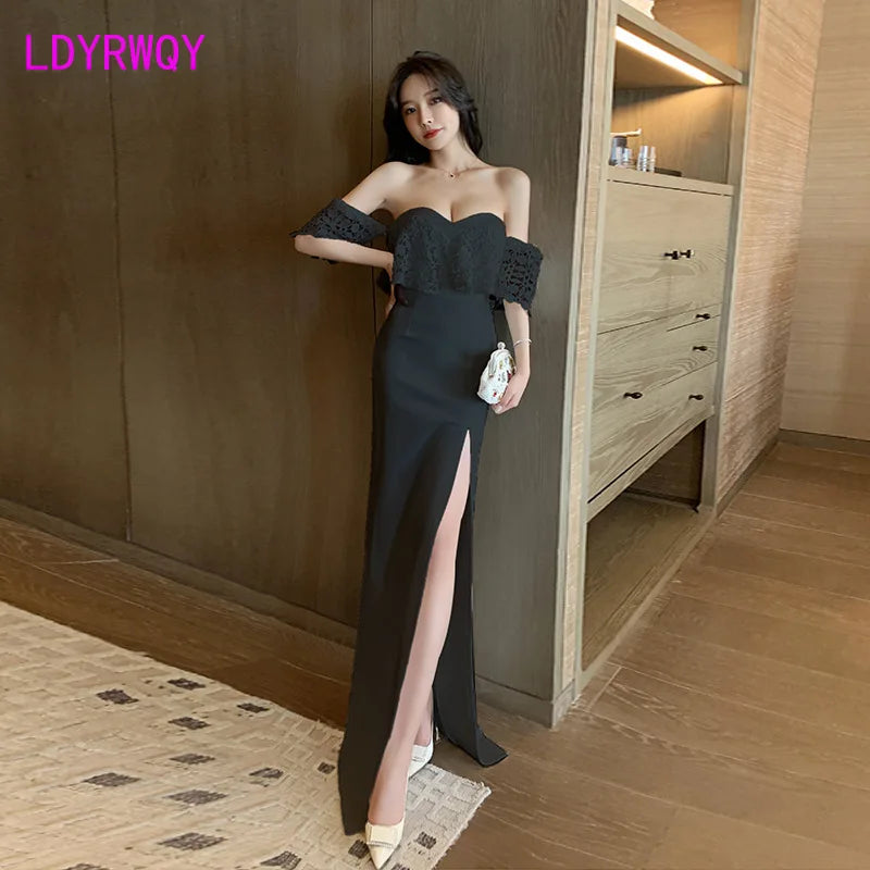 The new low-cut sexy strapless long dress in 2022 wraps the chest with a slit and drags the floor - Mozarto Enterprise